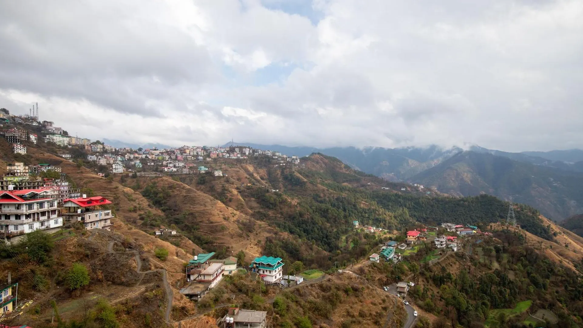 Alaya Stays 2 Bhk Apartment With Hill View - Cliff Vista Shimla